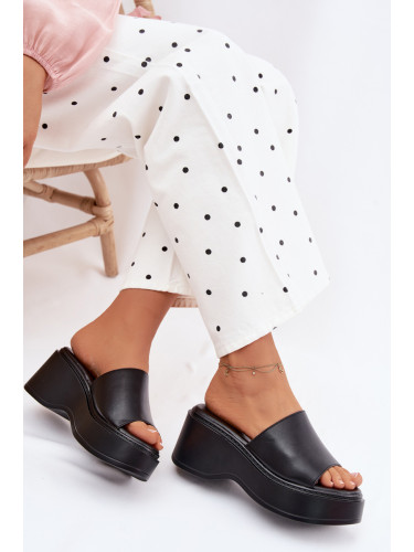 Дамски сандали на платформа Virelia