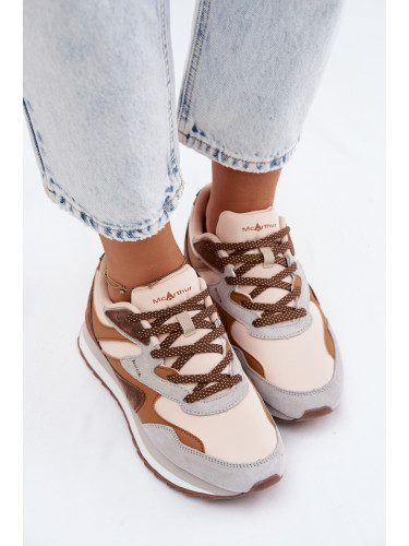 Дамски велурени маратонки McArthur