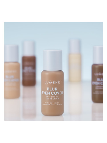 Фон дьо тен с високо покритие и дълготраен матов финиш Lumene Blur Even Cover Foundation