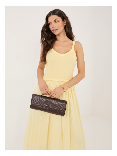 Дълга лятна рокля в светло жълто