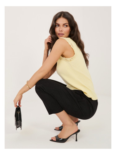 Черни кадифени панталони