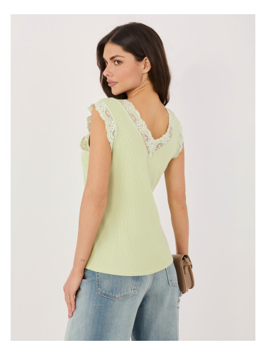 Топ без ръкави на шамфъстък с райета