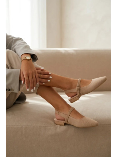 Дамски бежови балерини с пискюли