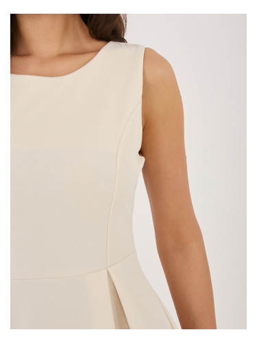 Светло сива елегантна рокля