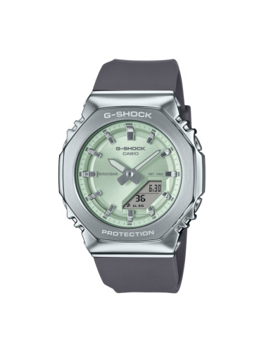 G-Shock GM-S2110-3AER дамски часовник