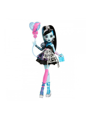 Фигурки на Герои Monster High