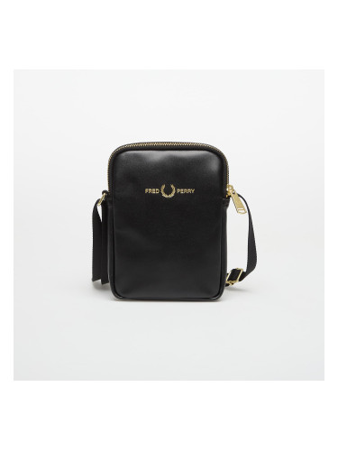 Чанта FRED PERRY Smooth Leather Small Side Bag Black Universal