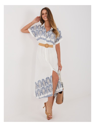 Лятна рокля с плетен колан, бяло и синьо