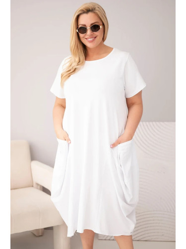 Рокля Kesi plus size с джобове, бяла