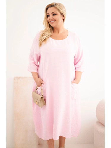 Розова рокля с големи размери и джобове