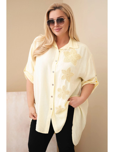 Дамска риза с големи размери Kesi Włoski с флорална бродерия