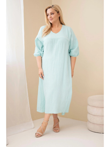 Рокля от памучен муселин с големи размери и V-образно деколте, цвят ментов