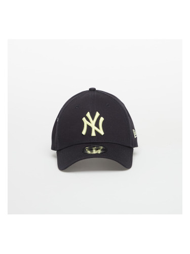 Шапка New Era 9FORTY League Essential New York Yankees Navy/ PYE Universal