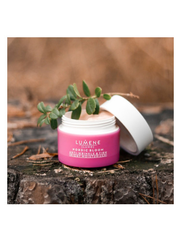 Нощен лифтинг крем Lumene NORDIC BLOOM Lumo