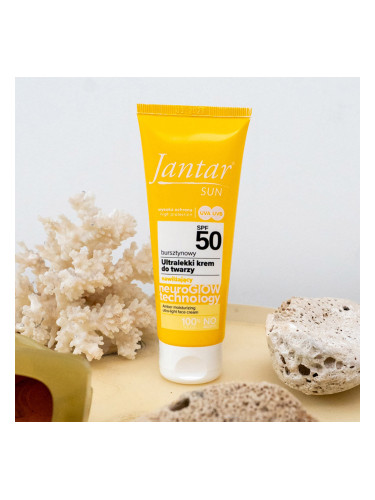Хидратиращ ултралек крем за лице с SPF50 Farmona JANTAR SUN Amber Moisturizing Ultra-light Face Cream SPF50