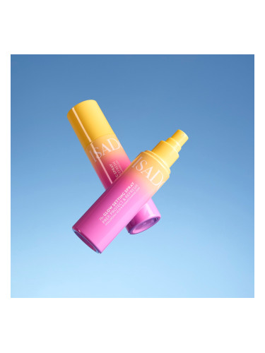 Фиксиращ и хидратиращ спрей за дълготраен грим IsaDora The Glow Setting Spray
