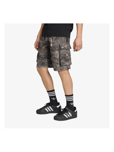 Къси панталони adidas Adilenium Season 5 Aop Cargo Shorts Chalk Pearl/ Wonder Taupe 28