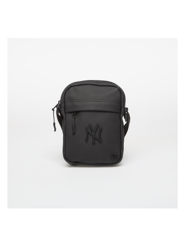 Чанта New Era MLB Matte Pu Side Bag New York Yankees Black Universal