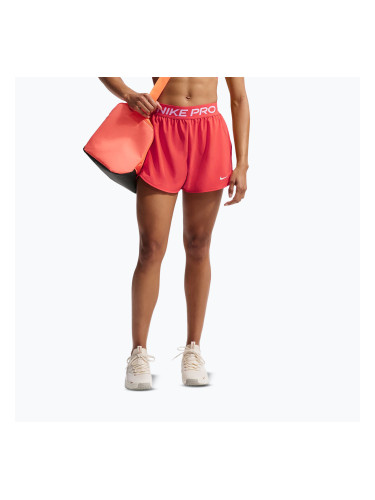 Дамски тренировъчни шорти Nike Pro 2in1 light crimson/white