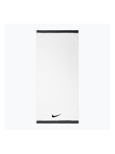 Nike Fundamental Towel Medium NP бяло/черно