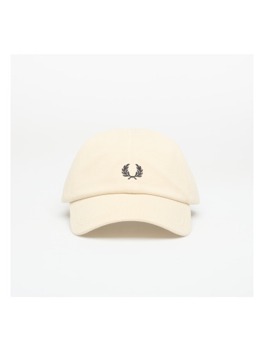 Шапка Fred Perry Pique Classic Cap Oatmeal Universal