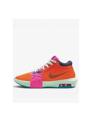 NIKE x LeBron Witness 8 Orange