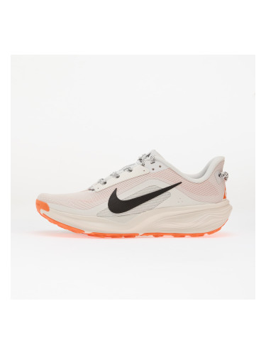 Сникърси Nike Acg Pegasus Summit White/ Black-Phantom-Safety Orange EUR 41