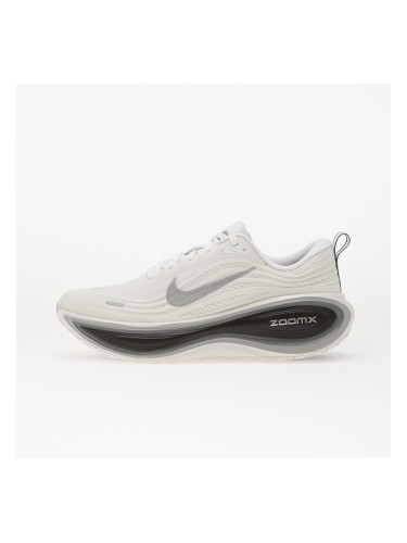 Сникърси Nike Vomero Plus White/ Metallic Silver-Black-Cool Grey EUR 40.5