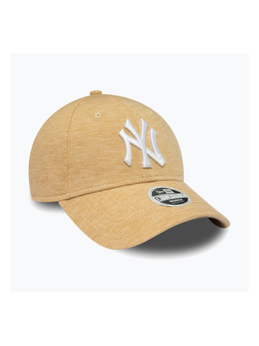 Дамска бейзболна шапка New Era Jersey 9Forty New York Yankees light beige