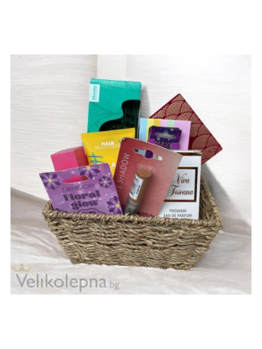 Подаръчна кошница Beauty Deluxe 2 – Луксозен комплект за красота с 12 продукта