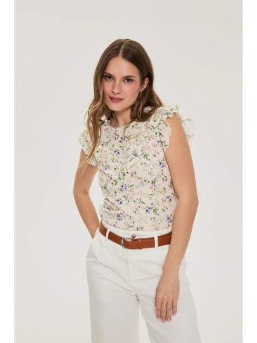 Дамска тениска Marisse в цвят Off White