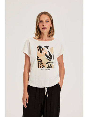 Дамска тениска Marisse в цвят Off White