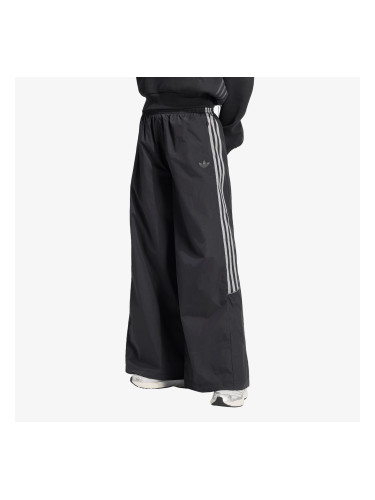 Потници adidas Teamgeist Track Pant Black/ Iron Met./ Black Reflective L