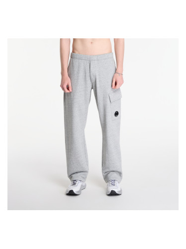 Потници C.P. Company Diagonal Raised Fleece Cargo Sweatpants Greystone L