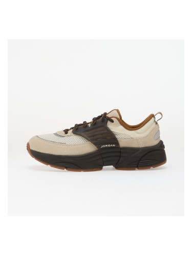 Сникърси Jordan Trunner O/S Soft Pearl/ Lt British Tan-Shadow Brown EUR 35.5