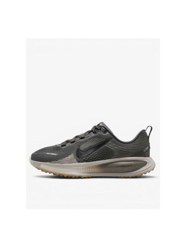 NIKE Vomero 18 GS Gray