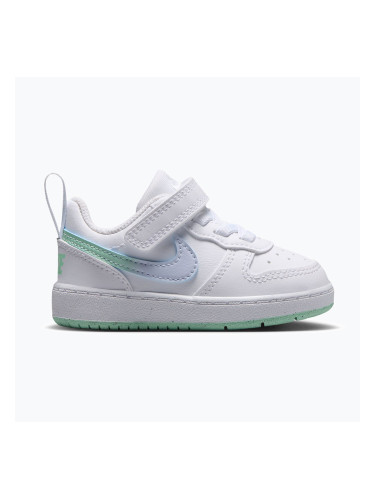 Детски обувки Nike Court Borough Low white/football grey/arctic green