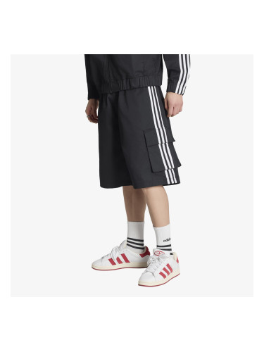 Къси панталони adidas Originals Adicolor Cotton Twill Cargo Shorts Black S