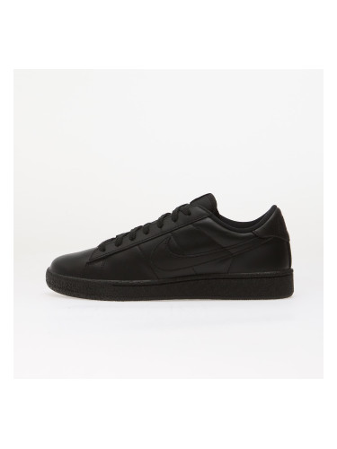 Сникърси Nike Tennis Classic Black/ Black-Black EUR 39