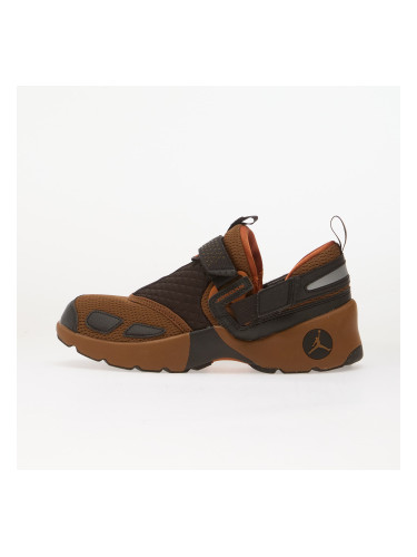 Jordan Trunner LX Lt British Tan/ Desert Orange 5