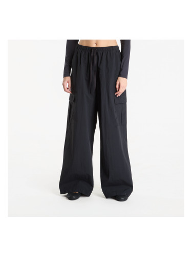 Панталони New Balance Woven Cargo Pant Black Bk L