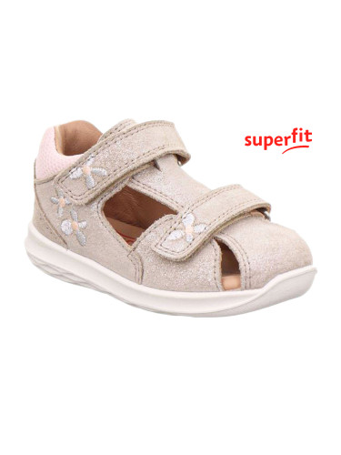 Детски сандали Superfit в млечно бежово с релефна бродерия