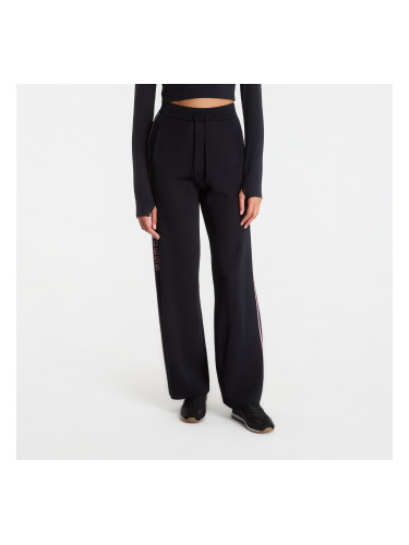 Панталони GUESS Meissa Straight Pant Sweater Jet Black XS