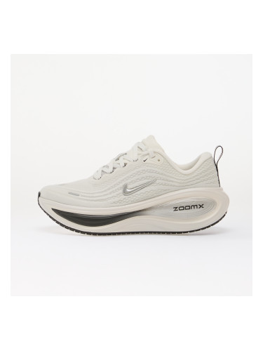 Сникърси Nike Vomero Plus Summit White/ Metallic Silver-Sail EUR 38