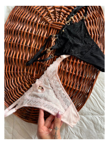 2 чифта секси прашки “Black&Pink”