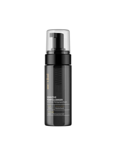 Нежна почистваща пяна с екстракт от Градински чай и Маточина, 150 ml