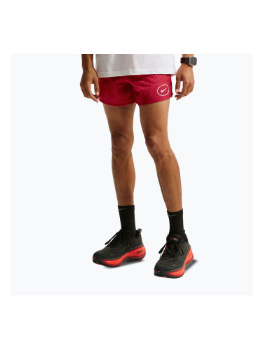 Мъжки шорти за бягане Nike Stride fusion red