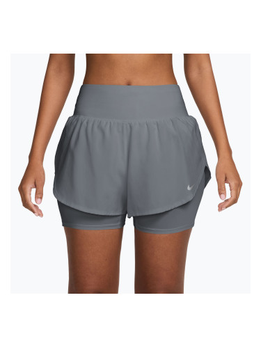 Дамски шорти за бягане Nike Tempo Flow cool grey/cool grey
