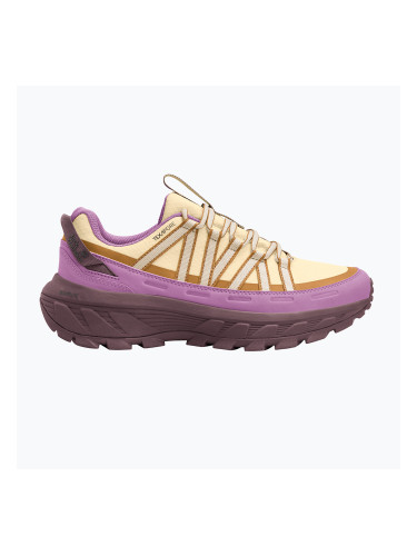 Дамски туристически обувки Jack Wolfskin Wild Hike Texapore Low Vanilla Cream