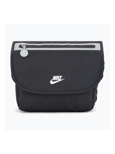 Чанта за закуска Nike Futura Messenger Lunch 7,5 l black
